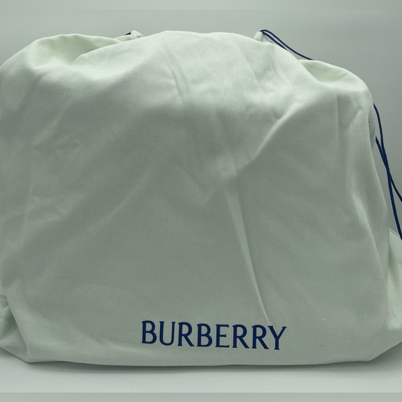 NEW! BURBERRY Medium 2pc Black Check Plaid Tote Bag Authentic NWT! - Picture 16 of 16